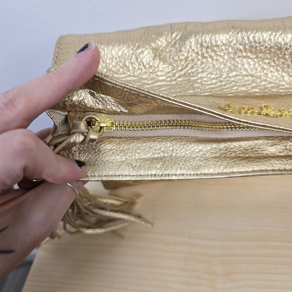 Lilly Pulitzer Banyan Clutch Gold Metallic Leather Bamboo Tassel Bag 14788 NEW - Picture 5 of 8